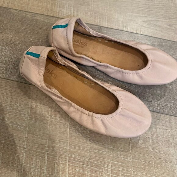 TIEKS BY GAVRIELL WOMENS PINK FLATS SHOES SIZE 8 - Picture 1 of 7